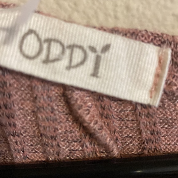 Oddy ribbed long sleeve with tie sleeves size small - Picture 3 of 5